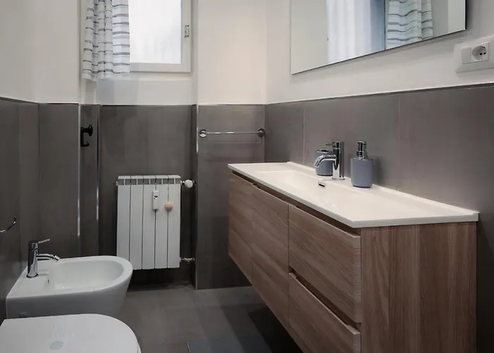 Appartement Centro Storico Moderno Trilocale Con Balcone Trieste